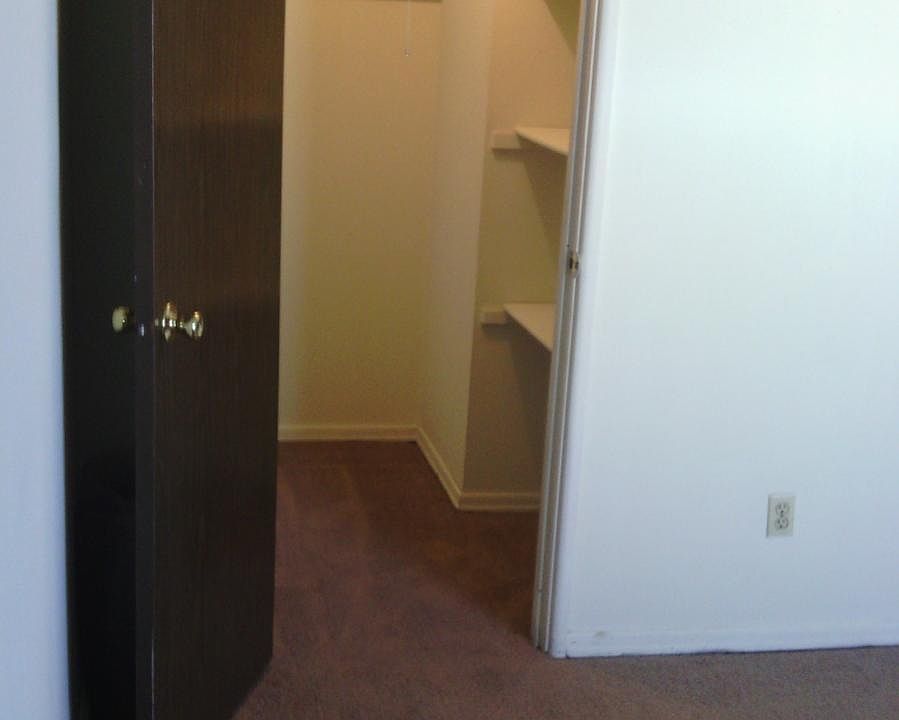 Walk in Closet