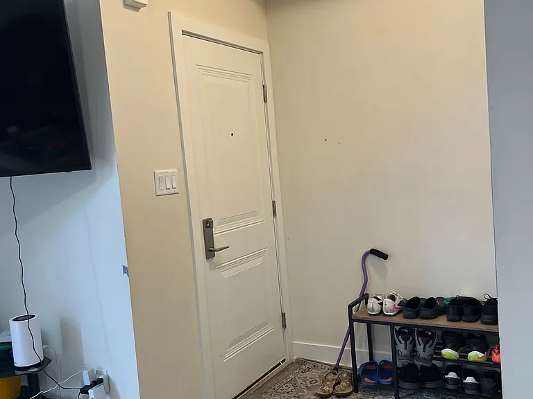 2 Phelps Ln #10 — Photo 5