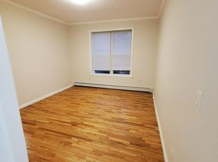 810 Fairview Ave SUITE 2R, Ridgewood, NY 11385