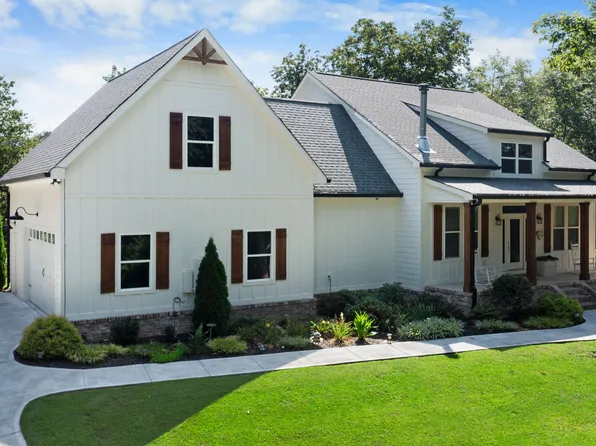 220 Long Rd, Rydal, GA 30171