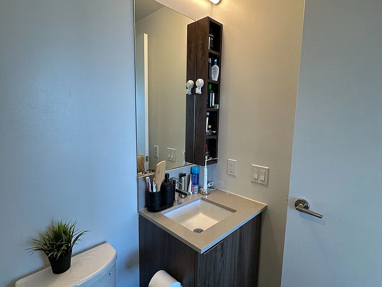 1000 Portage Pkwy #911 — Photo 11