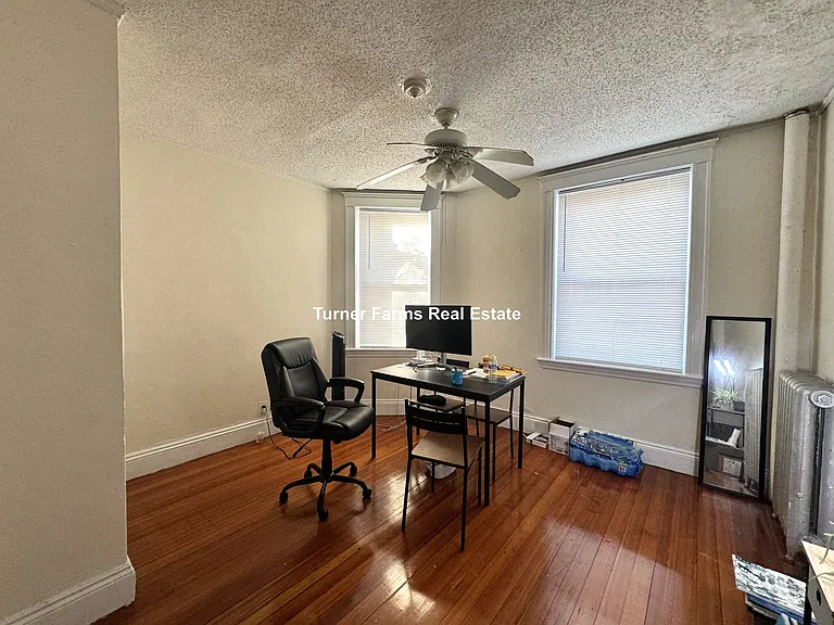 520 Cambridge St #3F — Photo 4