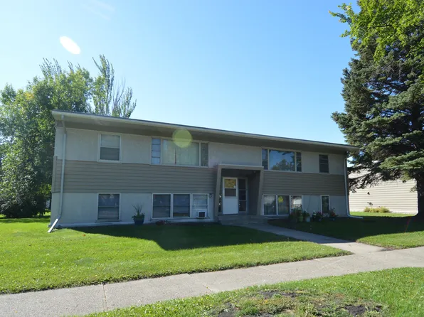 1117 13th Ave, 1117 13th Ave S APT 1, Grand Forks, ND 58201