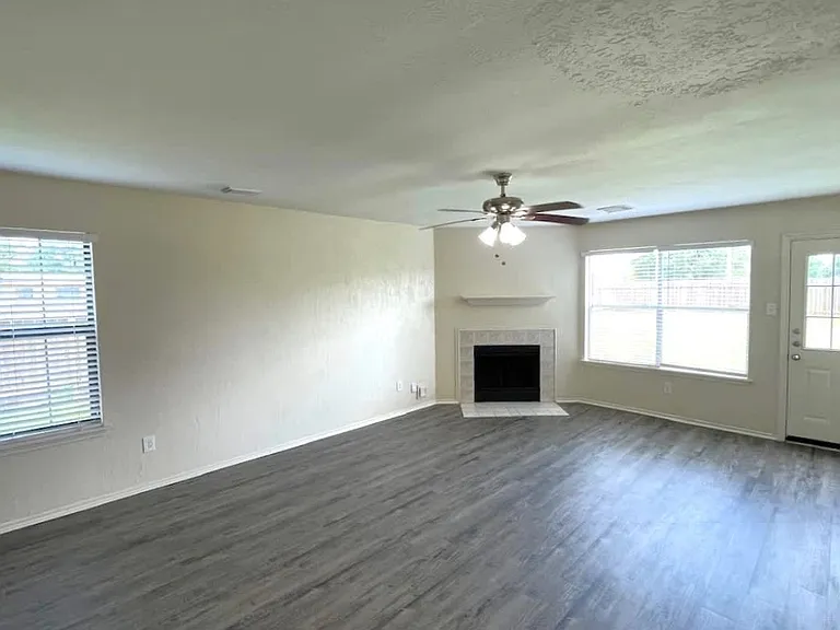 7130 Cheshire Park Rd — Photo 1