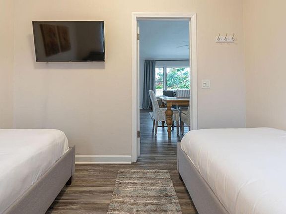 2nd image of 7377 Eads Ave #77