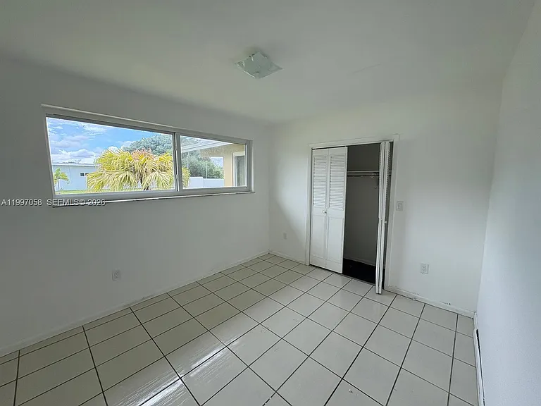 2550 SW 58th Ave #A — Photo 7