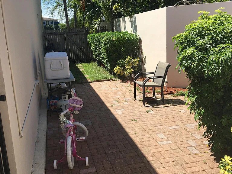 7420 Big Cypress Dr — Photo 1