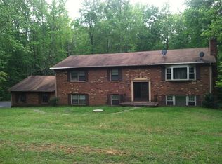 4 Campbell Ct, Stafford, VA 22556