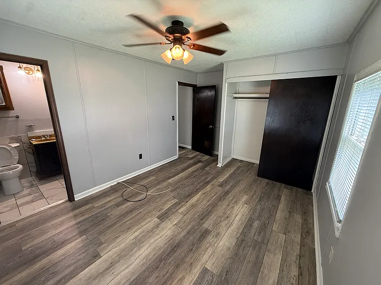 5138 Parkview Ave — Photo 18