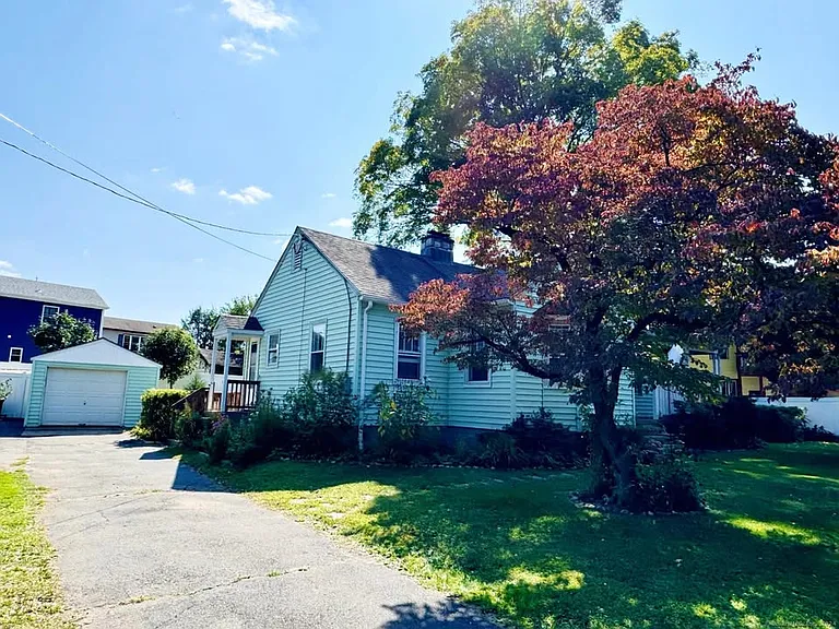26 Mansfield St — Photo 3