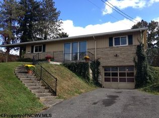 1566 Stewartstown Rd, Morgantown, WV 26505