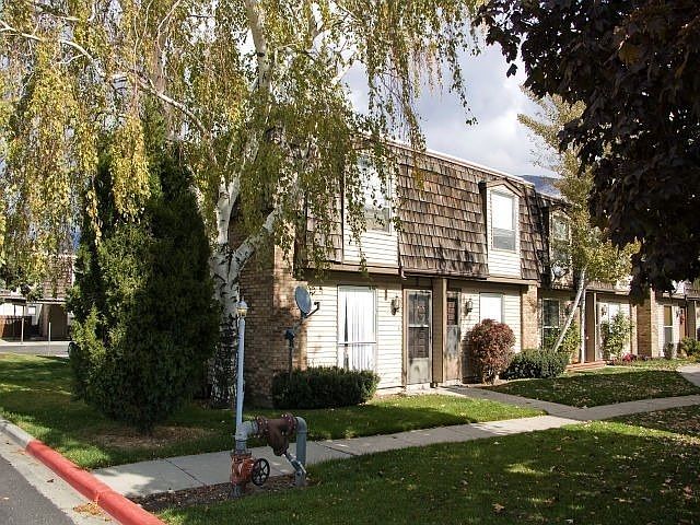 For Sale: 88 West 50 South, Centerville, Utah 84014