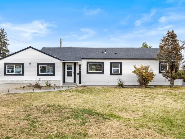 2302 W 7th Ave, Kennewick, WA 99336