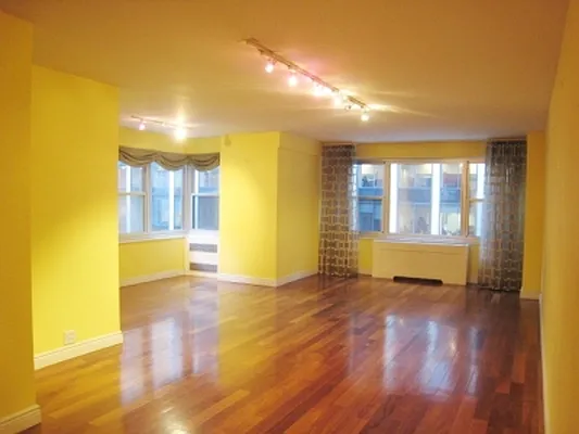 Rented by Citi Habitats | media 31