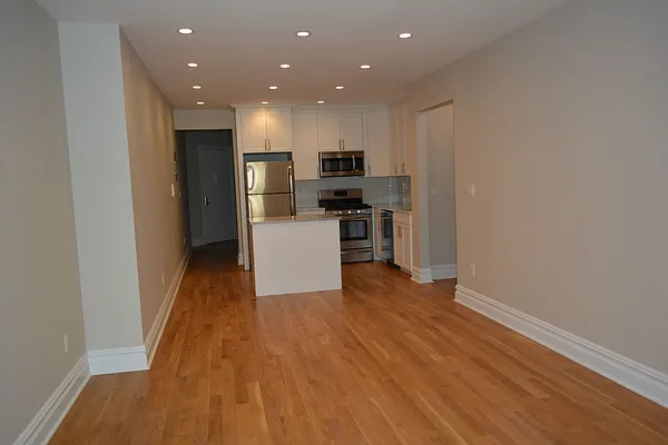 Rented by Keller Williams NYC | media 36