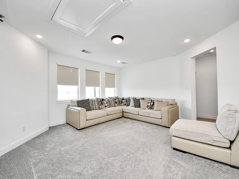 24515 Fluttering Dove Ln — Photo 28