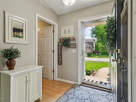 4th image of 1064 Molland Dr