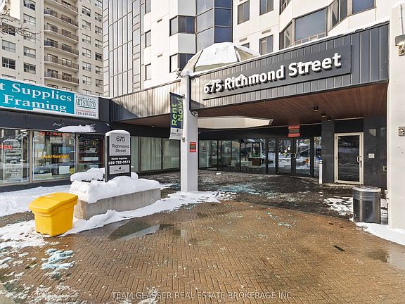 2nd image of 675 Richmond St #1211