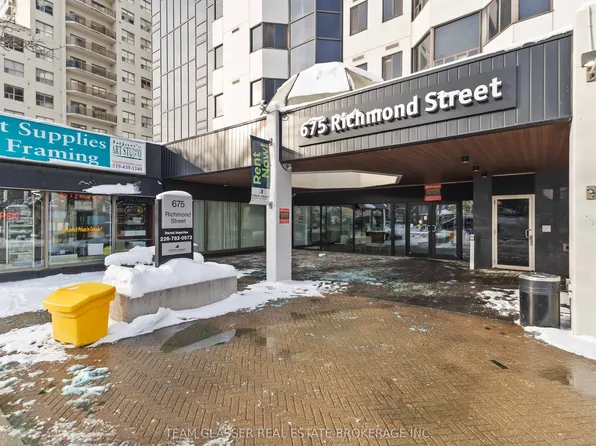 675 Richmond St, London, ON
