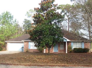 632 Banyan Pl, Diamondhead, MS 39525