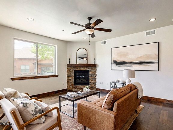 5th image of 1291 W Black Rock Trl Unit B