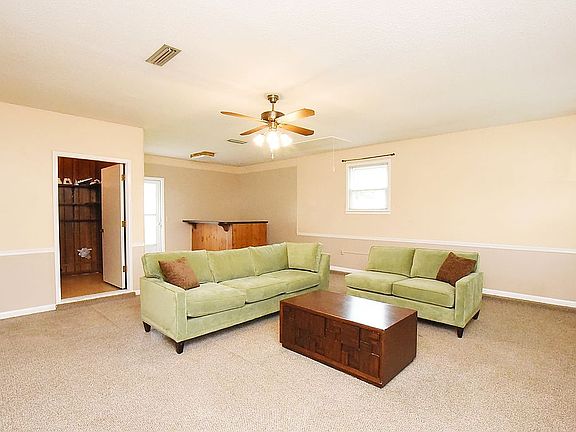 3rd image of 1803 Westover Dr