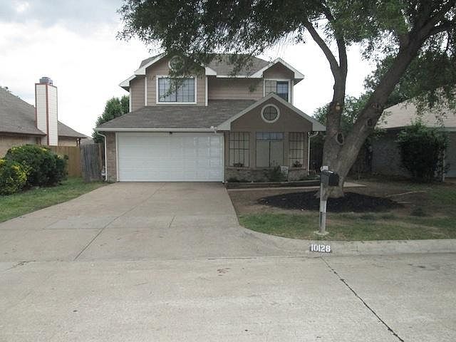 1st image of 10128 Leatherwood Dr