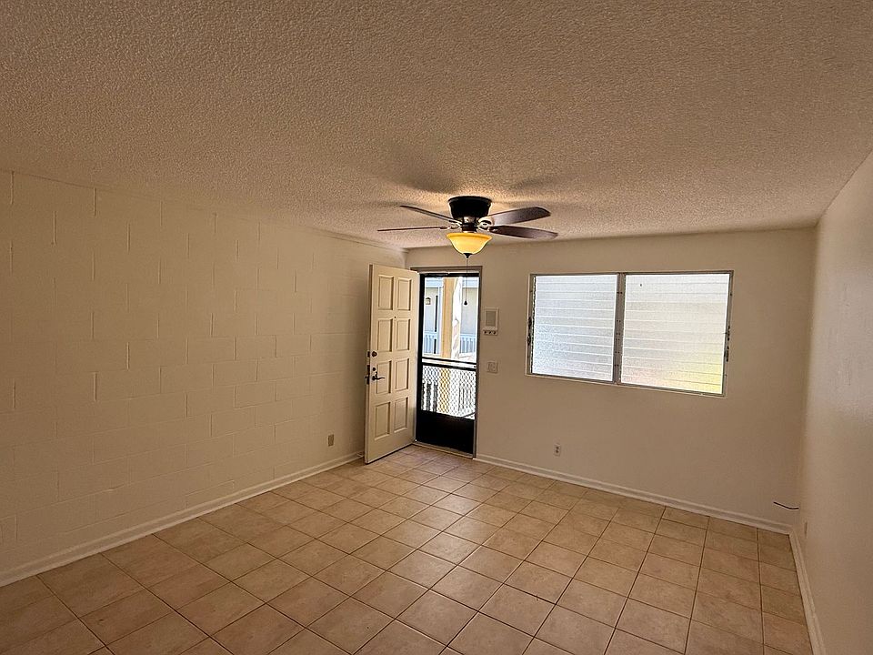 1st image of 350 Aoloa St APT A128