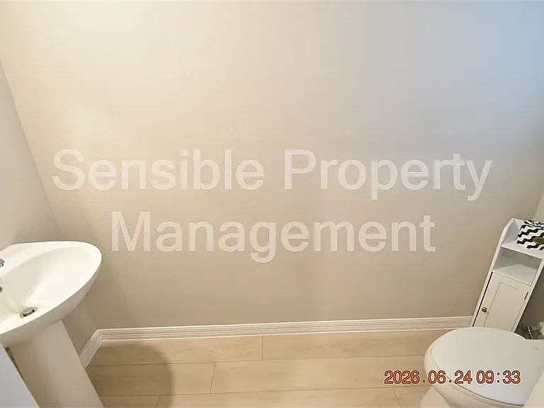 14468 Meadow Bird Ave — Photo 6