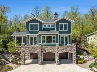 3246 Reeds Lake Blvd SE, Grand Rapids, MI 49506