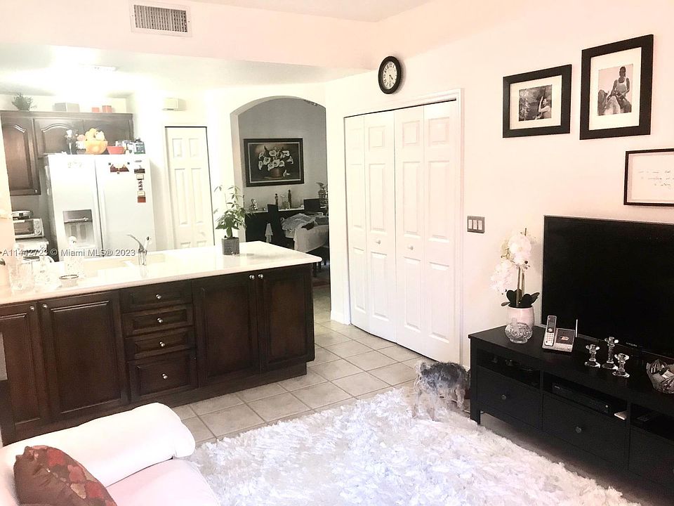 1st image of 6103 NW 114th Pl APT 264