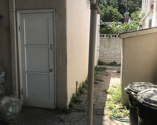 5th image of 6620 Arlington Ave