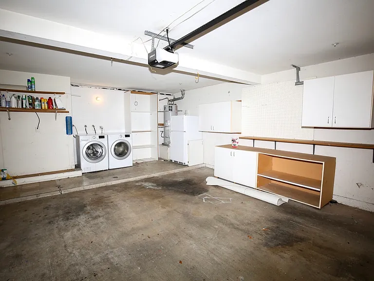543 Victoria St #O — Photo 31