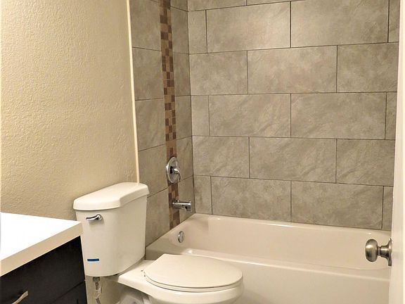 5th image of 4318 Walker Ln #11156644