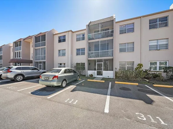 519 Albee Farm Rd APT 111, Venice, FL 34285