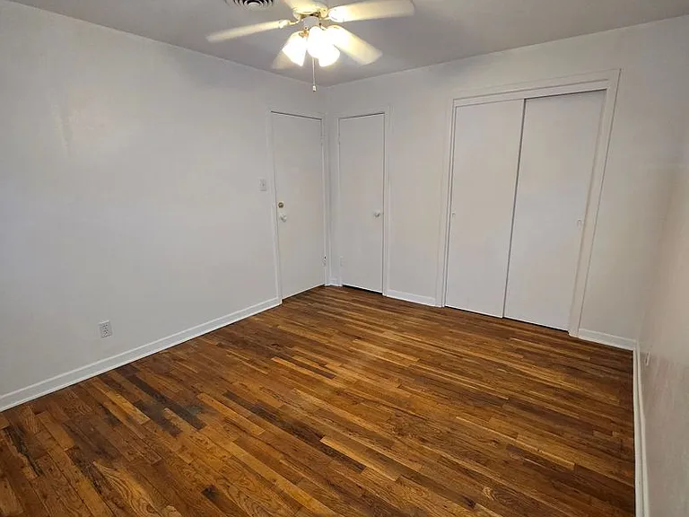 1 1/2-B W La Paloma Ln — Photo 10
