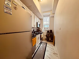 Rented by Silverstein Collection LLC 