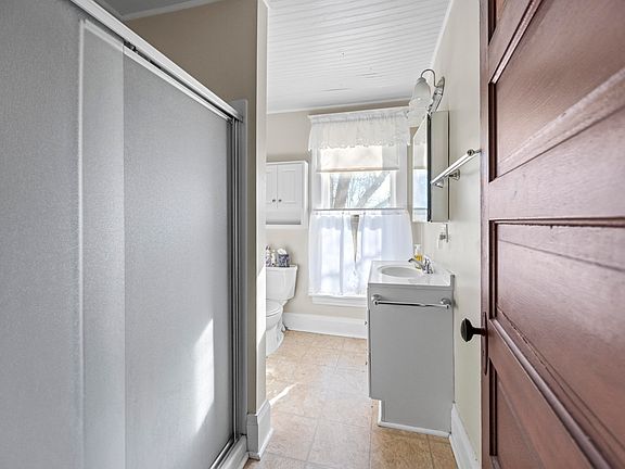 14th image of this home