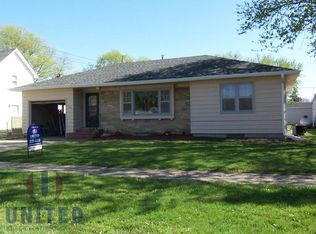 508 3rd St, Correctionville, IA 51016