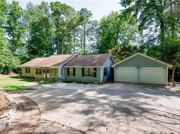 2639 Hummingbird Dr NW, Duluth, GA 30096