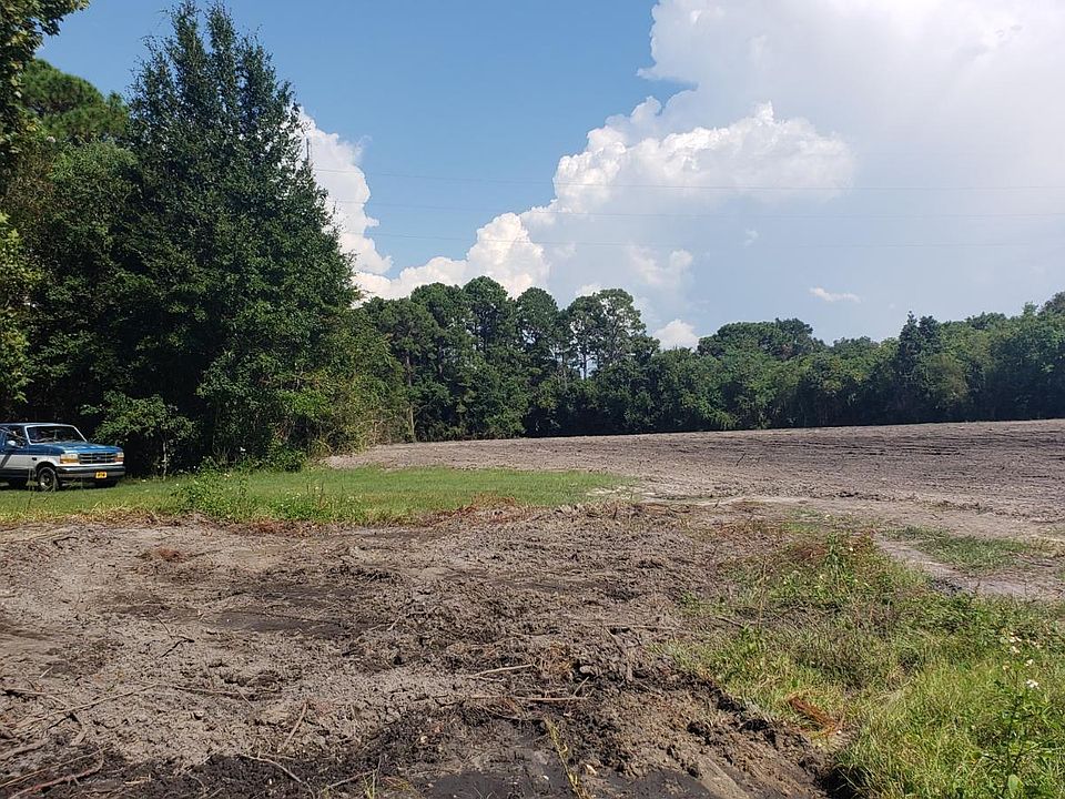 2nd image of 429 Burkett Dr
