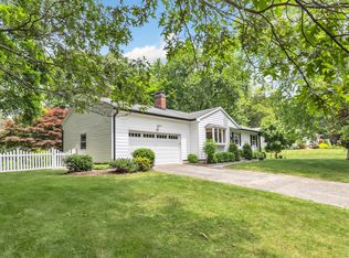 65 Russ Rd, Trumbull, CT 06611