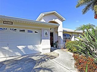3018 SE 5th Ct, Cape Coral, FL 33904