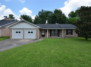 810 Frazer Ln, Houston, TX 77038