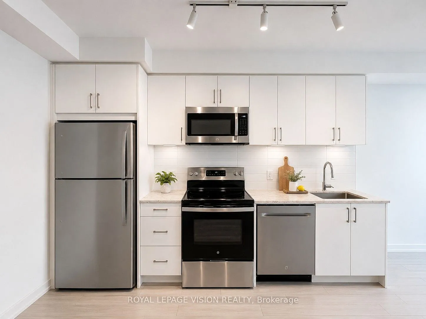 2 bed, $2,250 — Photo 4