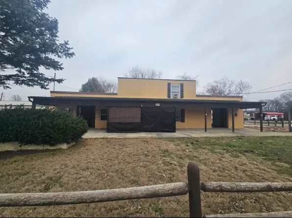 807 Broadway St, Willisville, IL