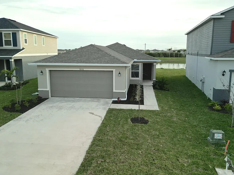 9532 Sandy Bluffs Cir — Photo 24