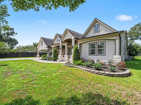 5th image of 4209 Northfield Ln