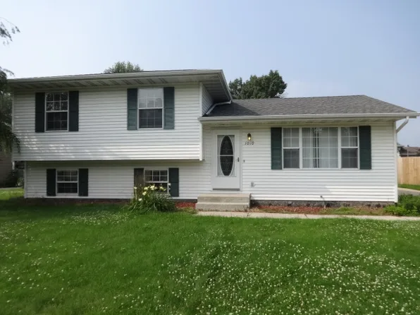 2004 Grist Mill Rd, Little Rock, AR 72227