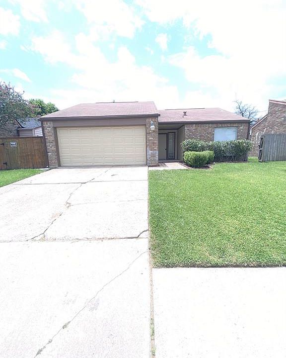 1st image of 6335 Ivyknoll Dr